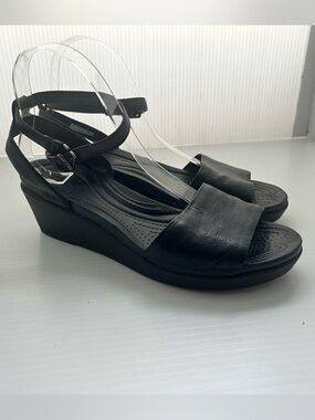 CROCS Black Brooklyn Platform Wedge Sandals with Ankle Strap 38